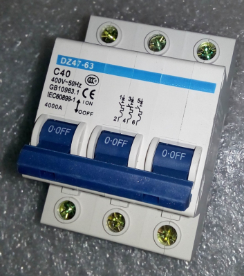 Автомат 3P,C40,DZ47-63,400V для САИ315 30715004