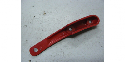 Кронштейн правый